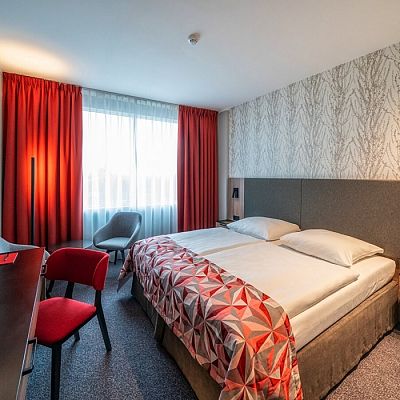 Стандартный номер  ПЛЮС КИНГ КРОВАТЬ