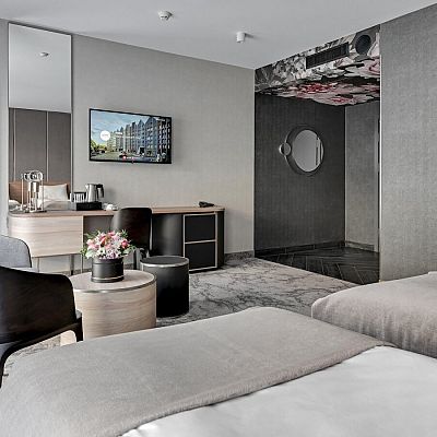 Улучшенный двухместный номер с 2 отдельными кроватями